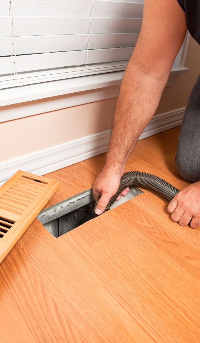 What types of facilities can Clean Group clean?
