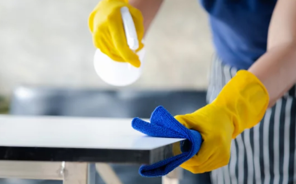 Why Hire a Commercial Cleaning Service