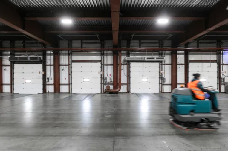 How to get Professional Warehouse Cleaning Services